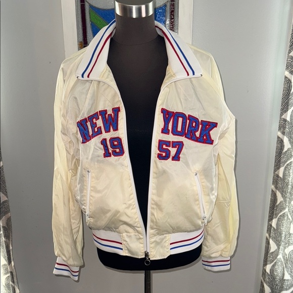 Steve Madden Sporty Y2K New York Bomber Jacket - Picture 2 of 9